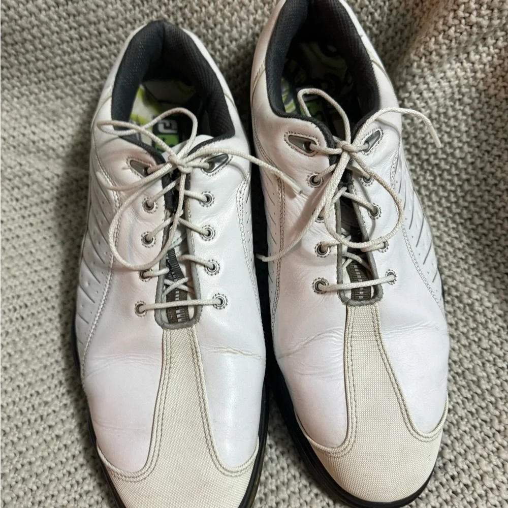 FootJoy FJ Sport Flex Zone 53197 White Leather‎ Plastic Spike Golf Shoe, Size 11
